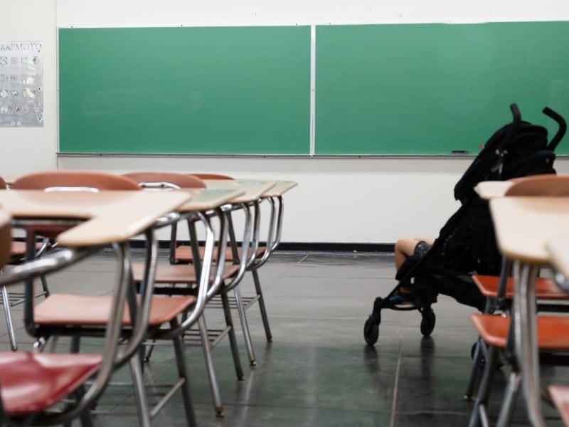 Universities in the United States often do not keep track of the number of students who have children or are pregnant, something that makes it difficult to identify their needs. Some studies reveal that a large percentage live in poverty. Photo by Ricardo Rodríguez, Centro de Periodismo Investigativo